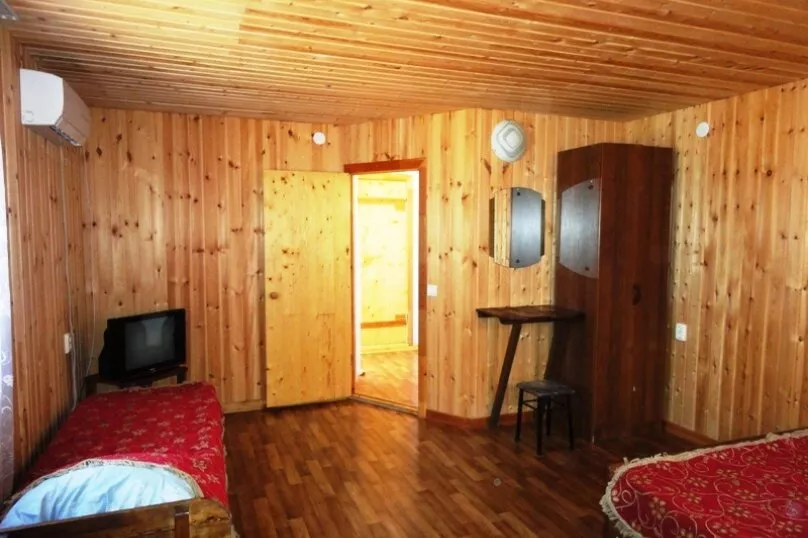 Семейный 1, Коттедж. Частный сектор Дворик на Азовской. Должанская Семейный 1, Коттедж. Частный сектор Дворик на Азовской. Должанская