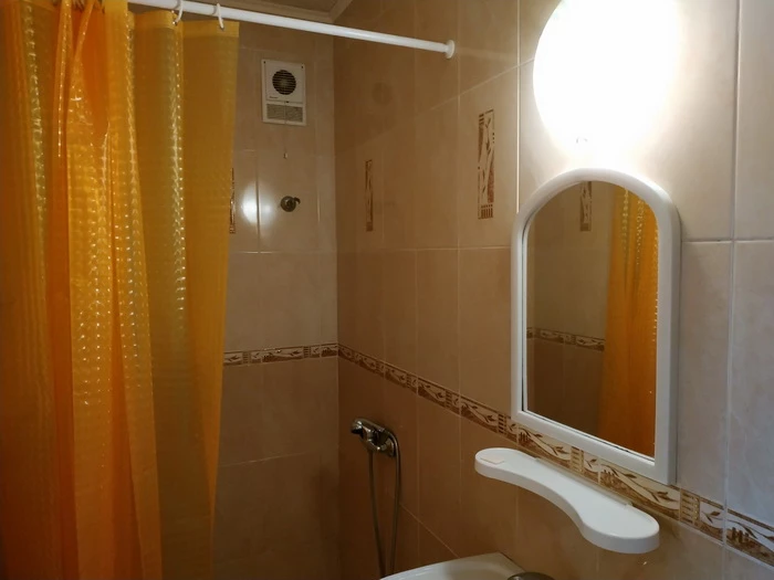 3-х мест. номер вентилятором. Гостевой дом "Лавандина". Севастополь 3-х мест. номер вентилятором. Гостевой дом "Лавандина". Севастополь