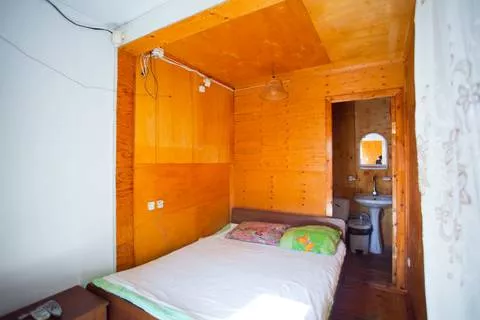 2-местный номер Стандарт. Гостевой дом «0 метров до моря». Гагра