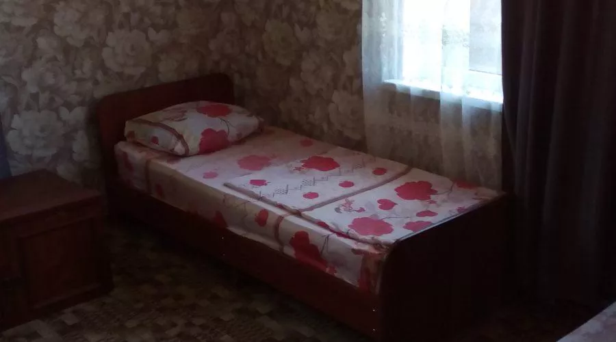 Стандарт с балконом. Гостевой дом Марина Рай. Новый Афон