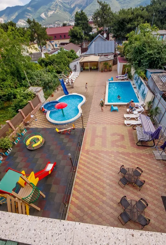 . Гостиница H2O. Геленджик