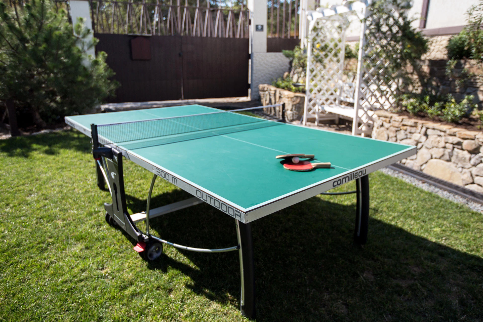 . Курортный клуб «Дачи». Виноградное - Курорты Алушты