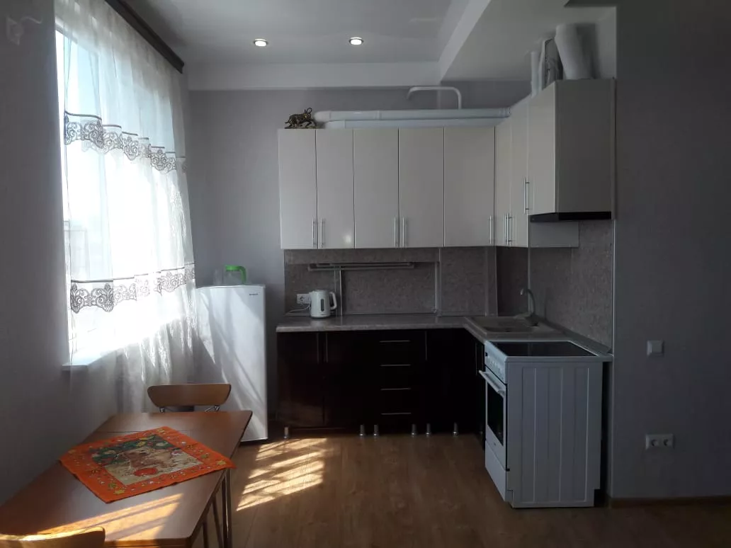 . Квартира в многоквартирном доме Станиславского 11. Адлер