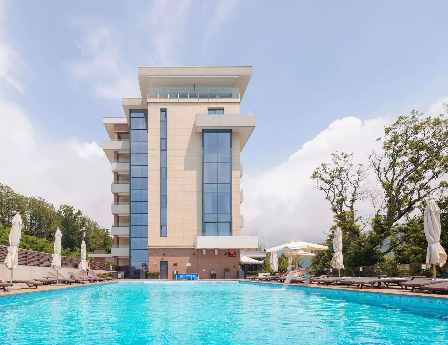 . Гостевой комплекс «Lavicon Hotel Collection». Небуг