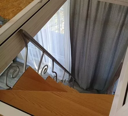 . Частный сектор " В парке ". Севастополь