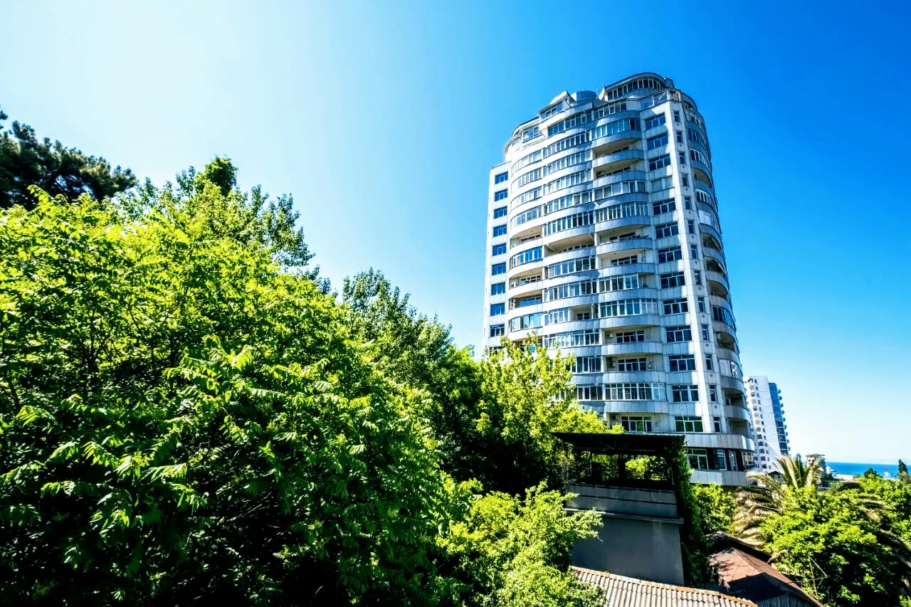 . Квартира в многоквартирном доме Первомайская . Сочи