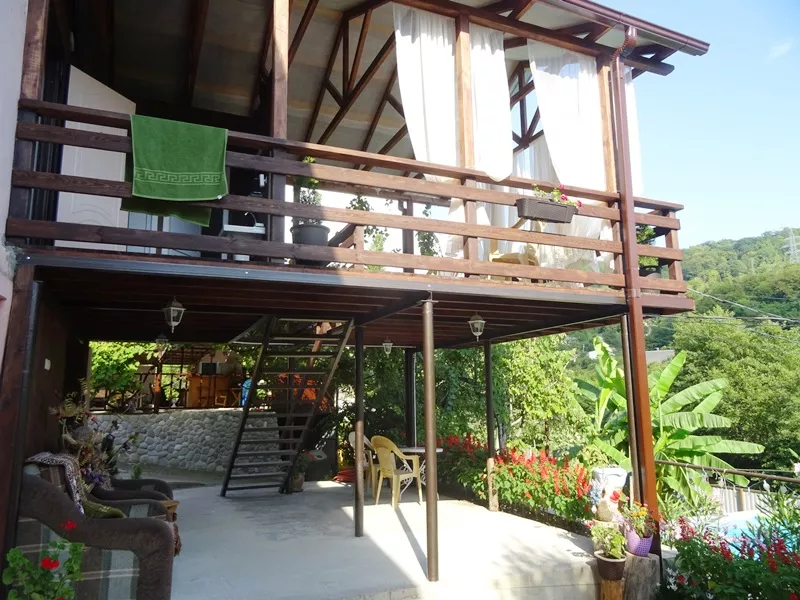 . Гостевой дом "У Рузанны" - Макопсе. Макопсе