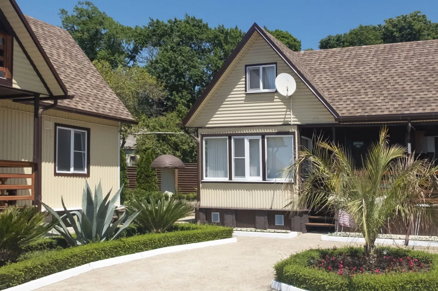 . Гостевой комплекс "Буэнос Диас". Совет-Квадже