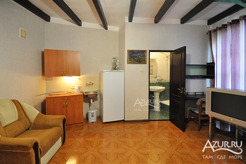 2-уровневый номер №8. Пансионат «Сергей». Алупка