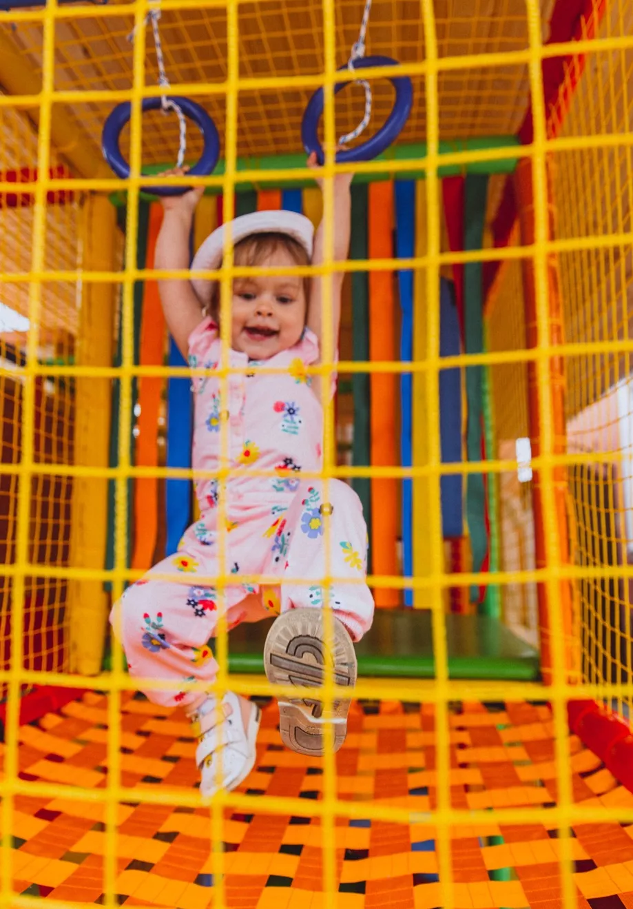 . Гостевой дом «Red House». Заозерное