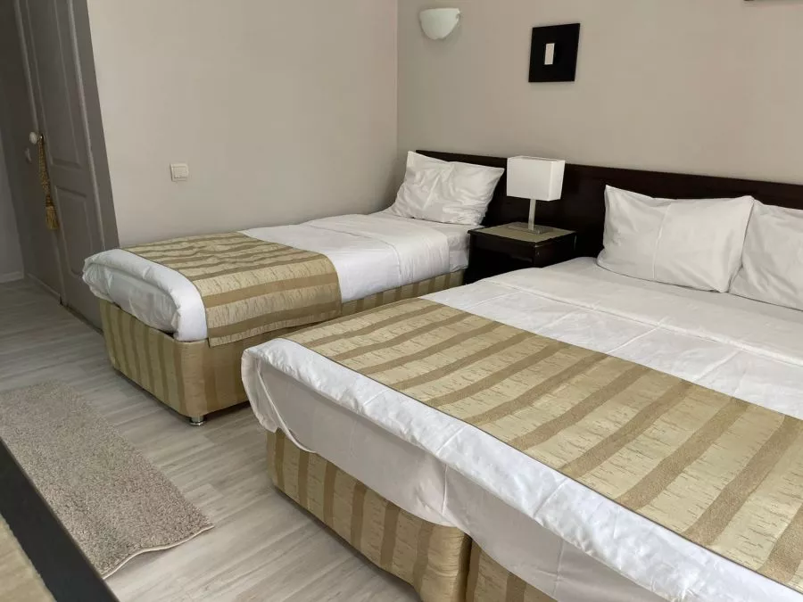 «Полулюкс» 1-но комнатный без балкона. Отель "Ибра". Лазаревское