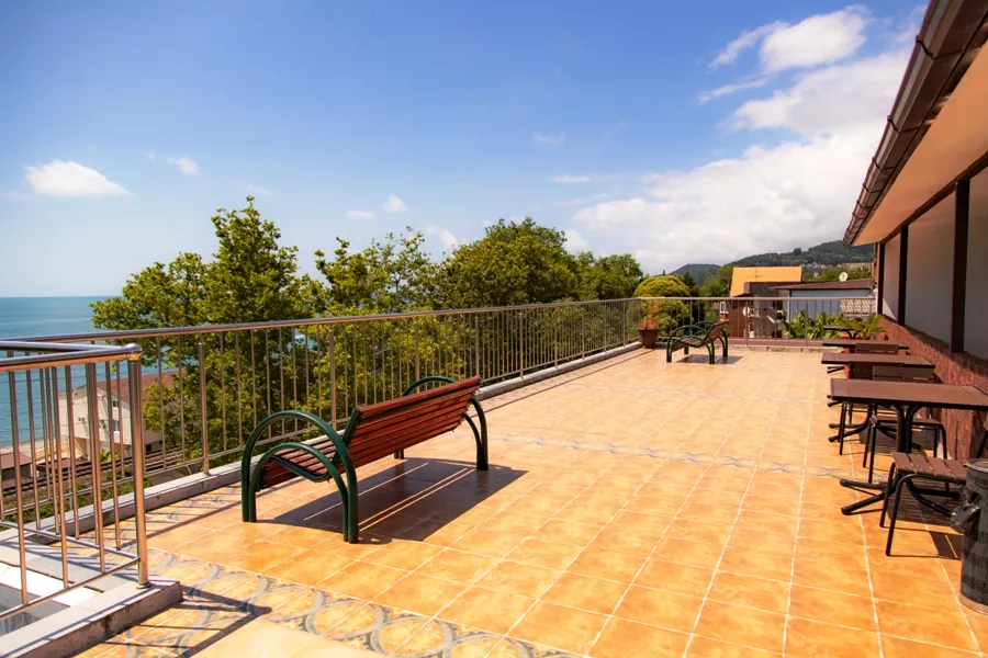 . Гостиница Соната Лоо. Лоо