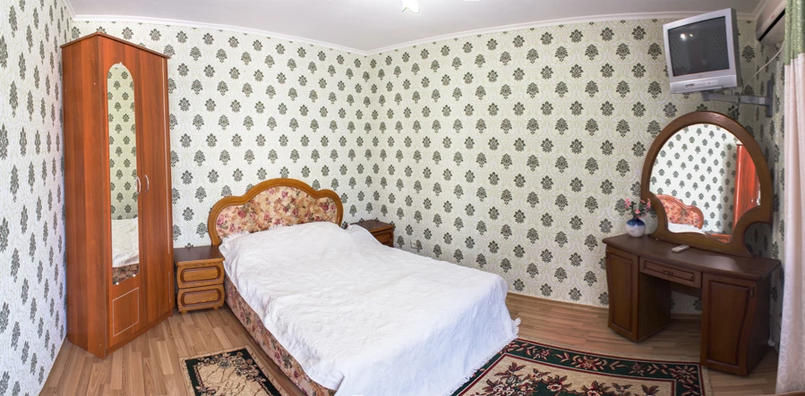 Номер №6 ( 2 чел. ). Семейная гостиница "Людмила". Алушта