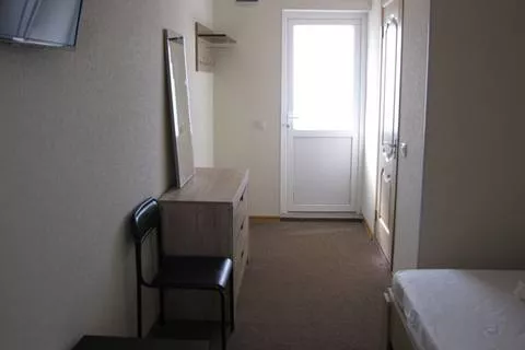 Номер «Комфорт» 2-х местный с доп. местом. Гостевой дом Гостевой дом «Алмарис». Керчь