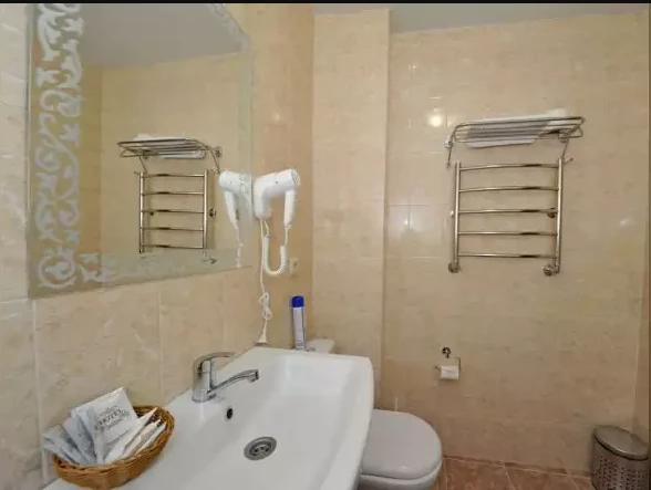 4-местный Эконом. Отель «Смайл». Эльбрус - гостиницы