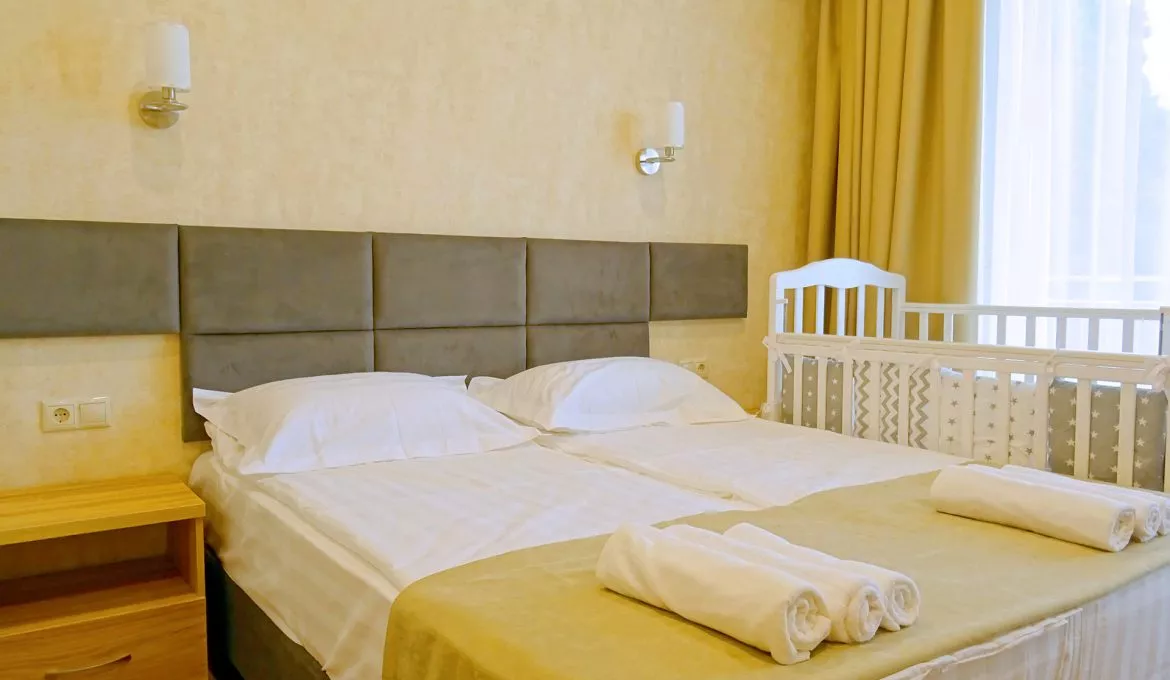 Улучшенный стандарт с балконом. Гостевой дом «Отрада». Кабардинка