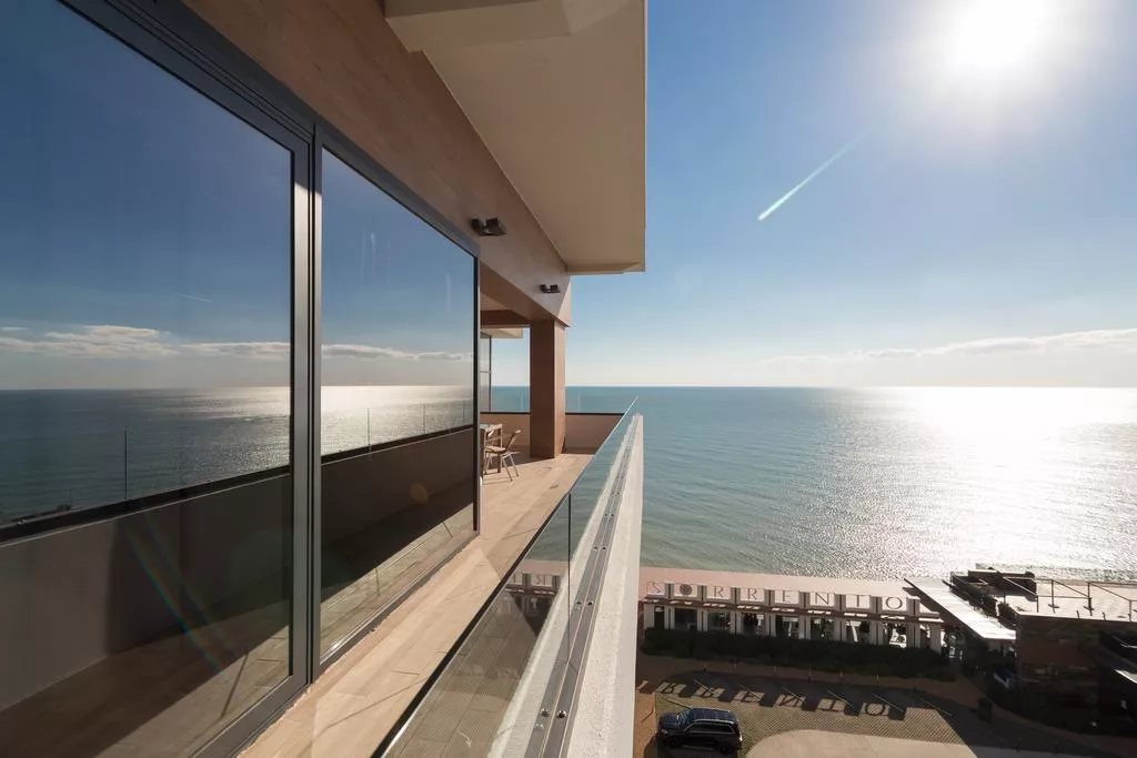 . Гостевой комплекс «Lavicon Hotel Collection». Небуг