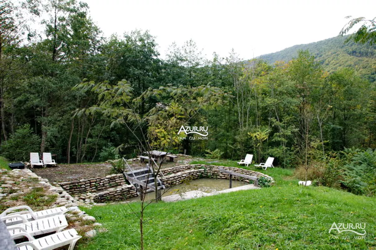 . База отдыха "Алексеевка". Лазаревское