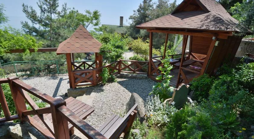 . Отель "Кучук-Ламбат". Бондаренково