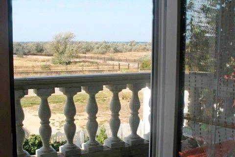 . Гостевой дом «Атлантика». Евпатория