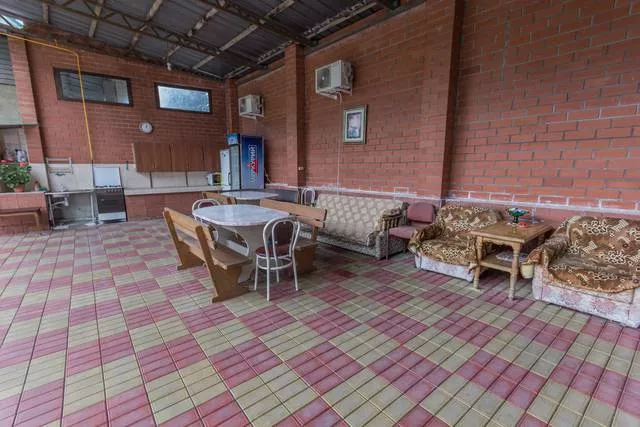 . Частный сектор На Тихорецкой 32. Солоники