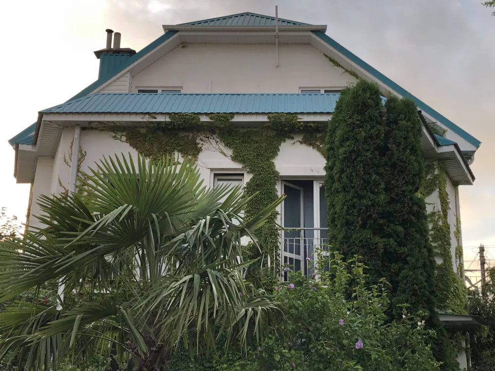 . Гостевой дом "Green House". Вишневка . Гостевой дом "Green House". Вишневка