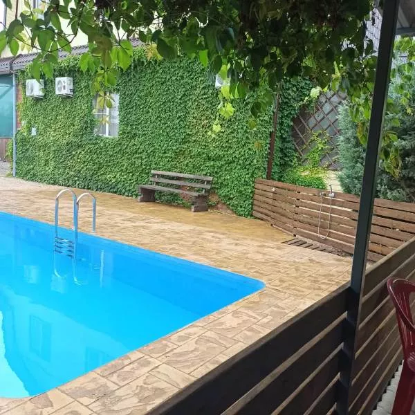 . Гостевой дом "Семья" - Должанская. Должанская