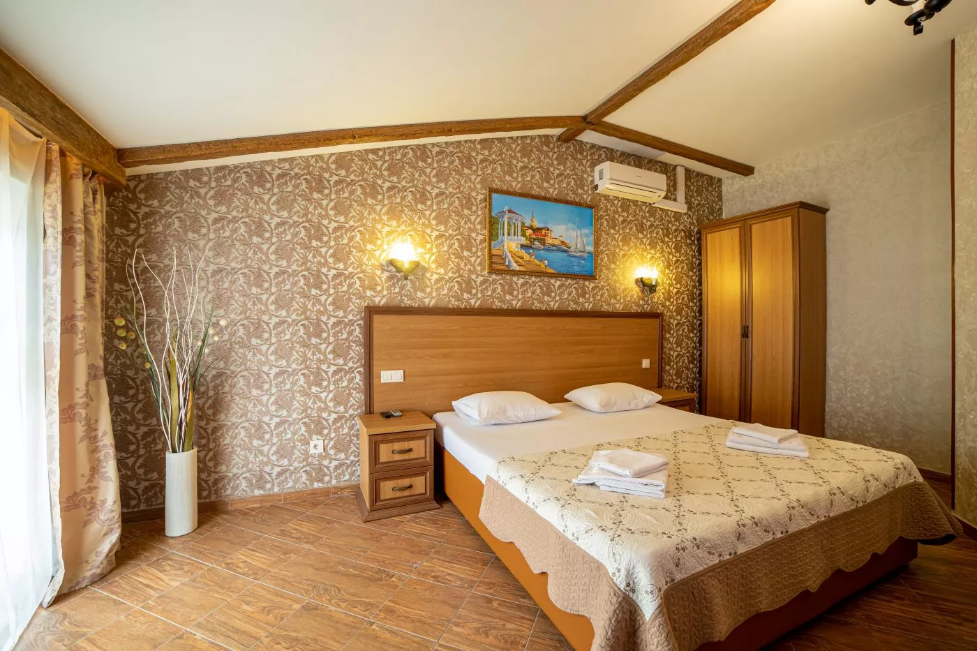 . Отель Атмосфера. Кабардинка