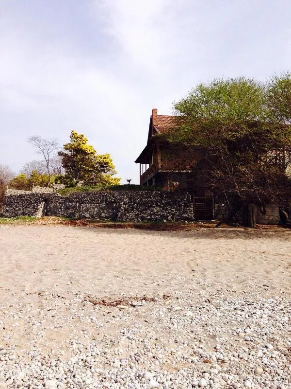 . Дом под ключ "Дом у моря" - Гудаута. Гудаута