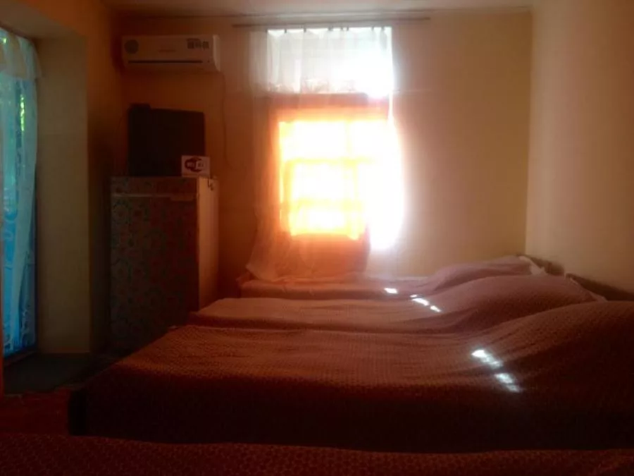 4х местный с автономной кухней. Частный сектор Строителей 6/2 в п. Пионерный. Сукко