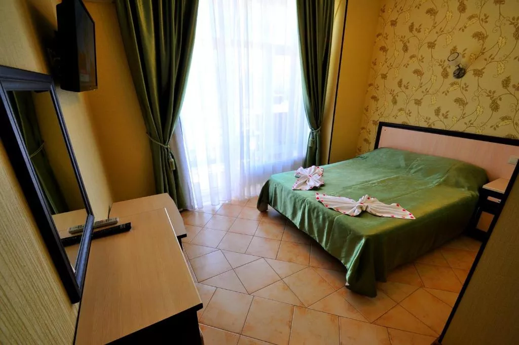 Двухместный номер. Отель "АТЛАС". Витязево