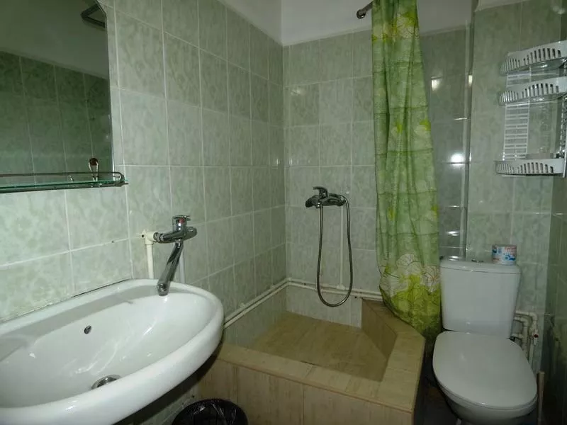 Со всеми удобствами и кондиционером 2х местный. Частный сектор "Виктория". Нижнее Джемете