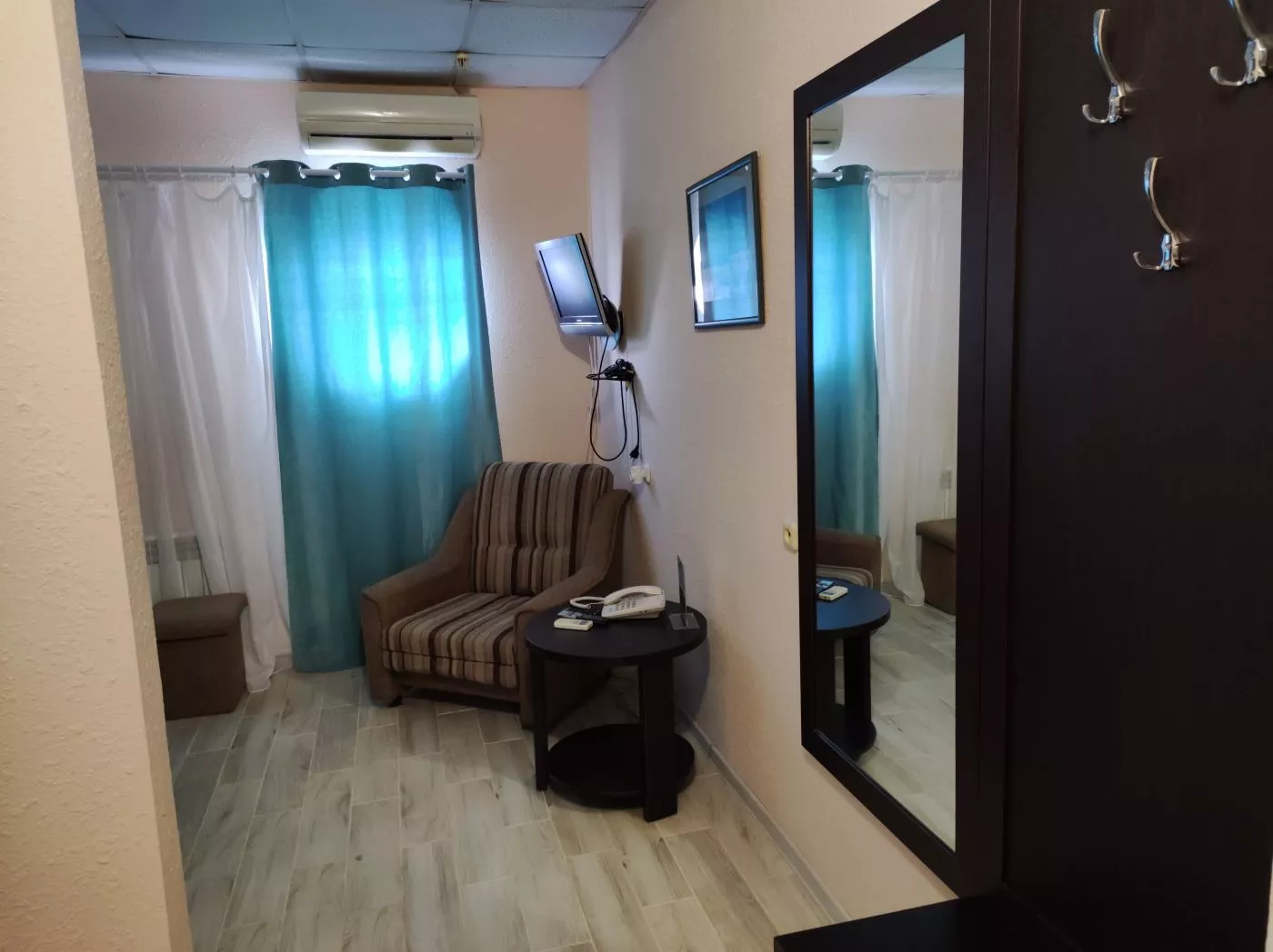 . Гостиница Адмирал. Анапа