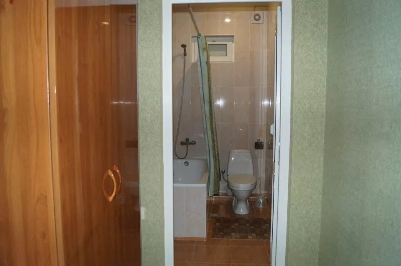 . Гостиница "Крокус" . Адлер