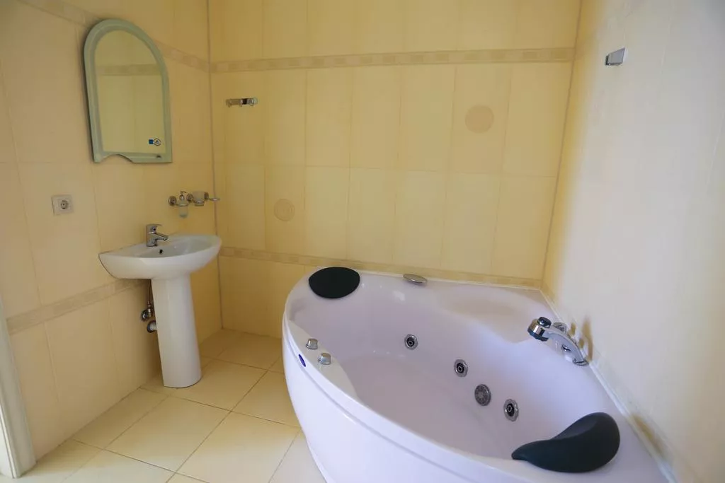 . Отель "Индисан". Гагра