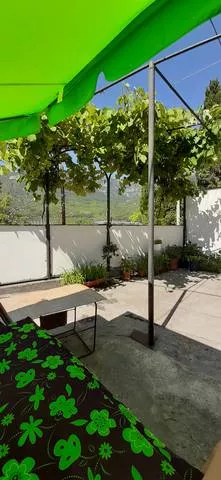 . Гостевой дом на Ореховой. Гурзуф