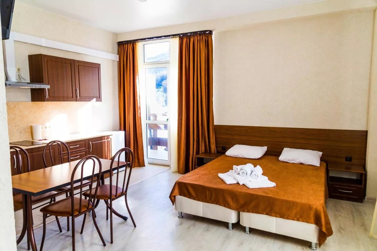 . Апарт-отель "Благодарный круглый год". Красная Поляна