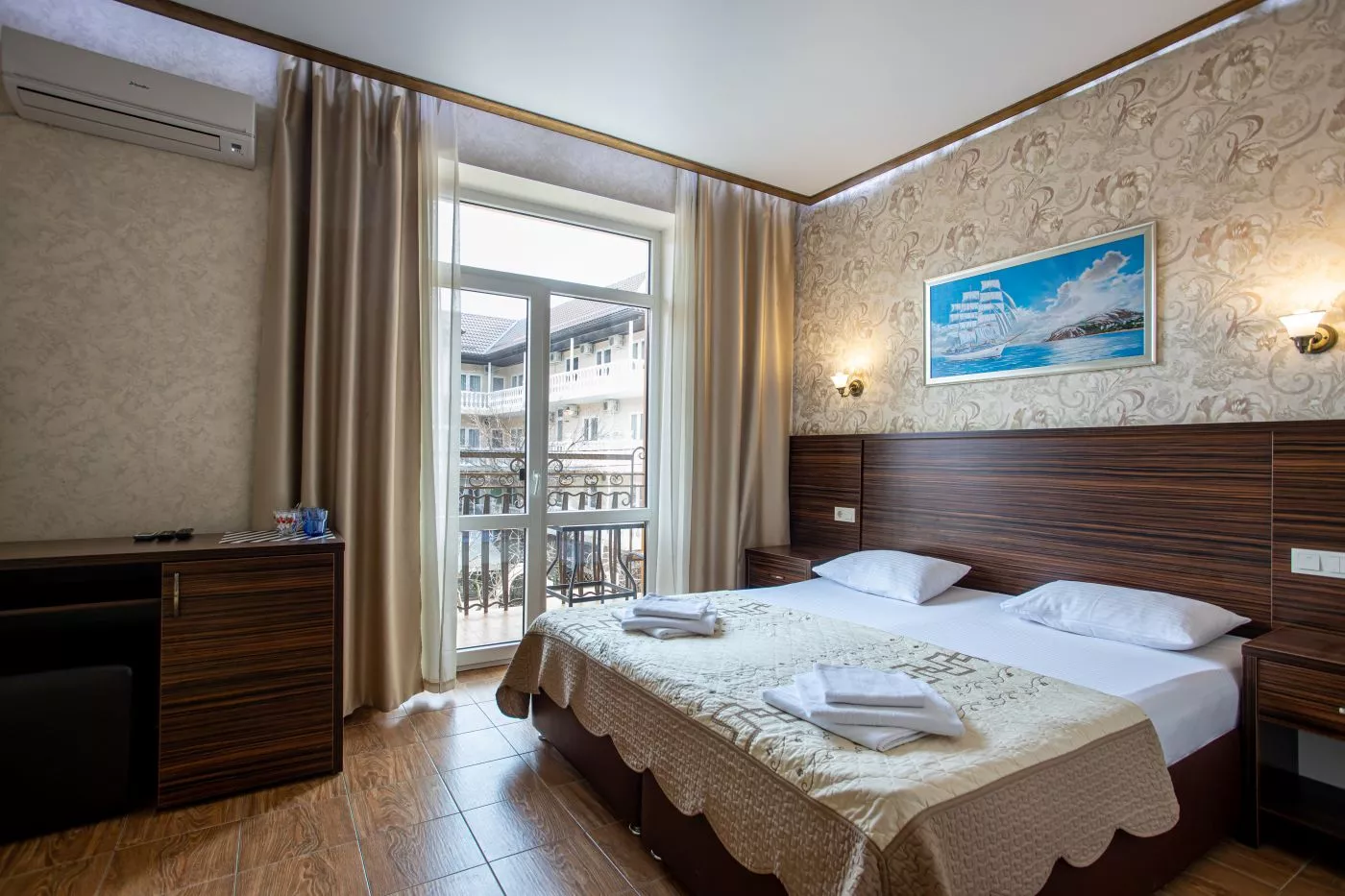 . Отель Атмосфера. Кабардинка