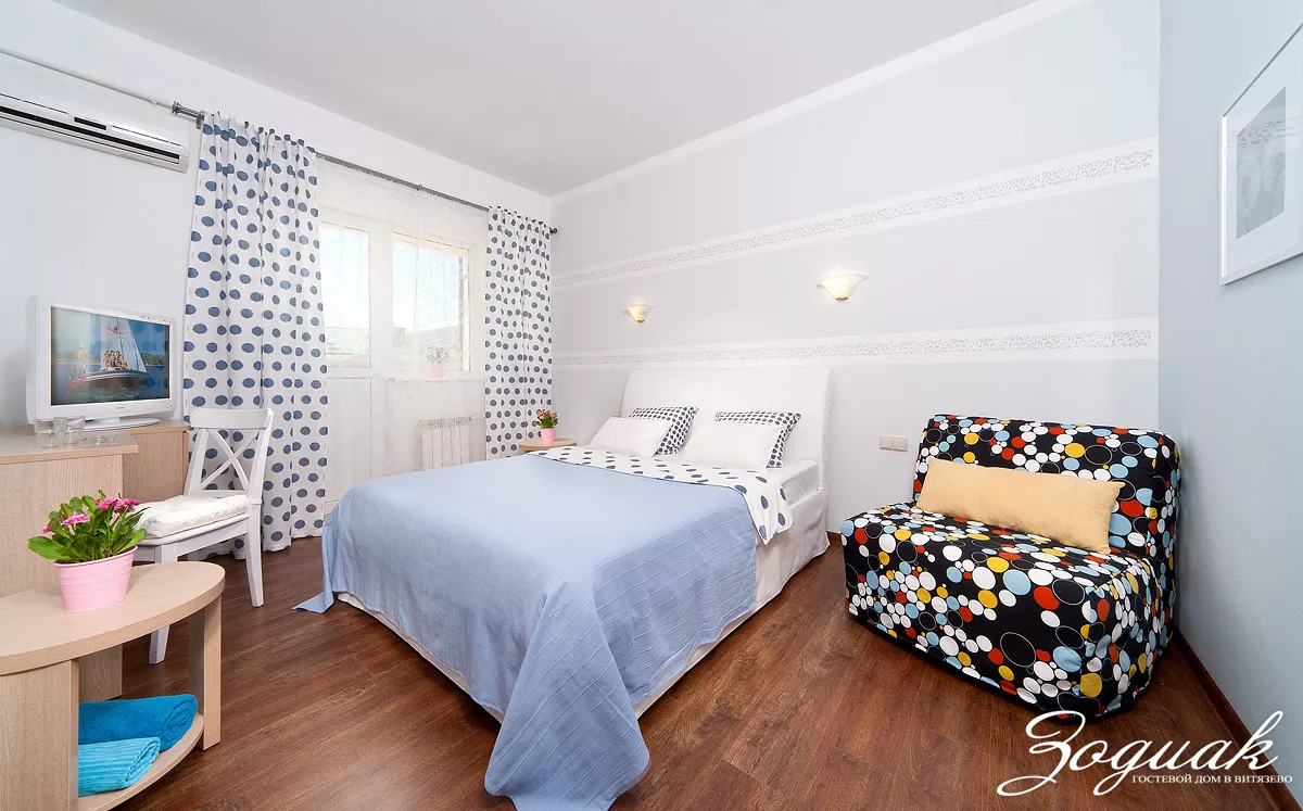 . Гостевой дом "Зодиак". Витязево