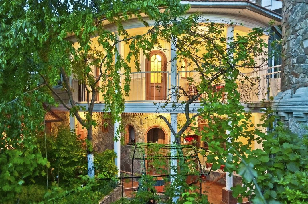 Частный коттедж "Соколиное Гнездо"