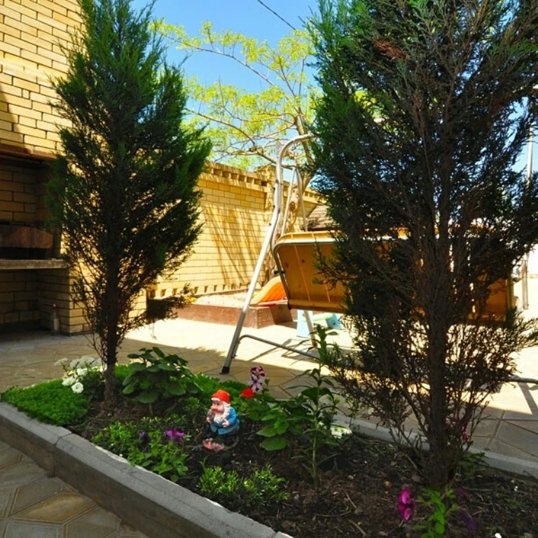 . Гостевой дом "Эдгар". Благовещенская