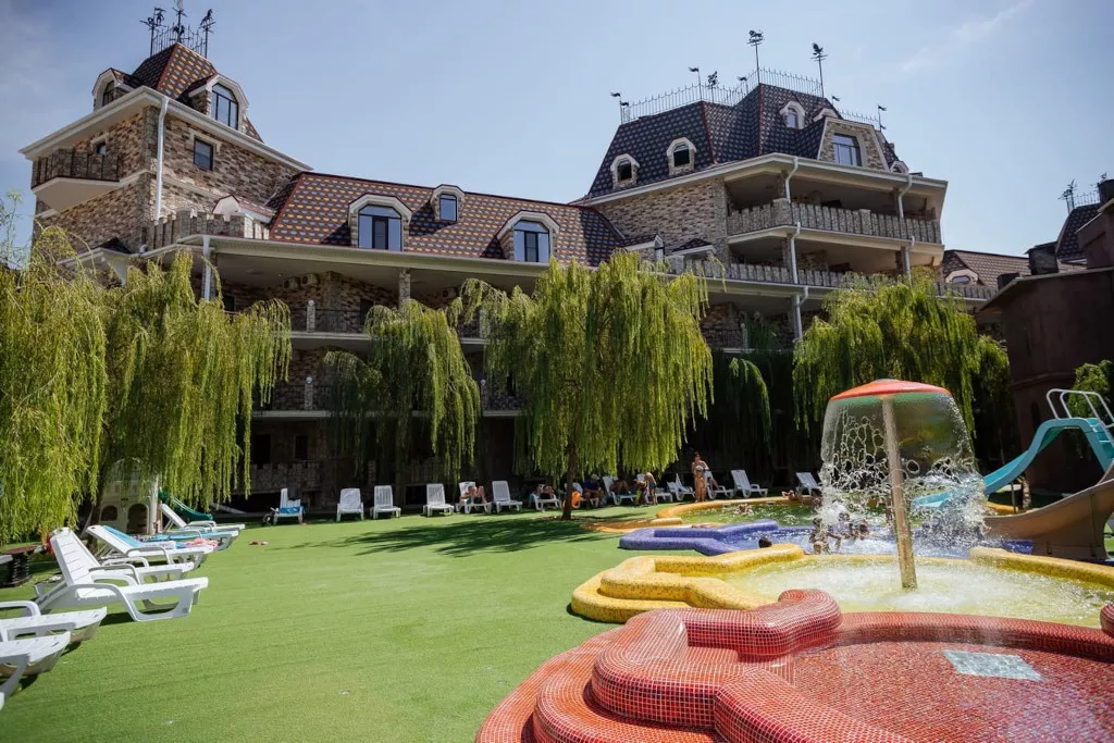 . Гостевой дом Замок у Моря. Головинка