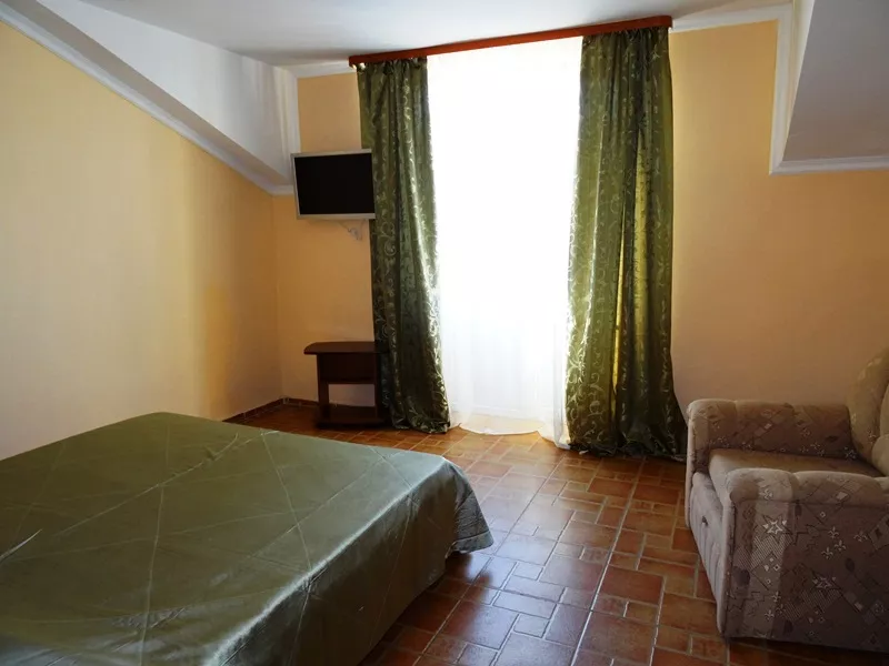 . Гостиница Платан-2. Джемете