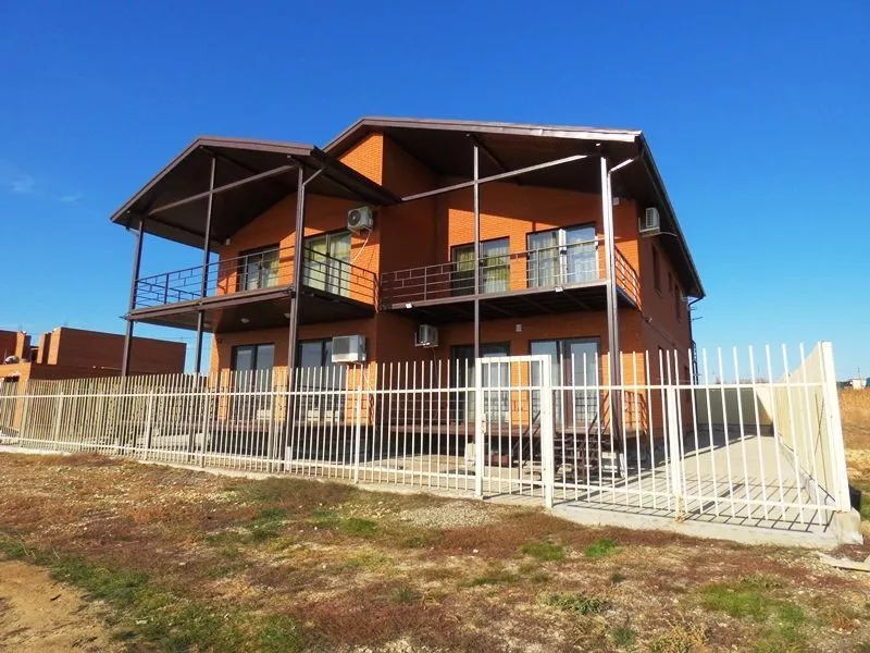 Частный сектор 3х-комнатные квартиры на земле 