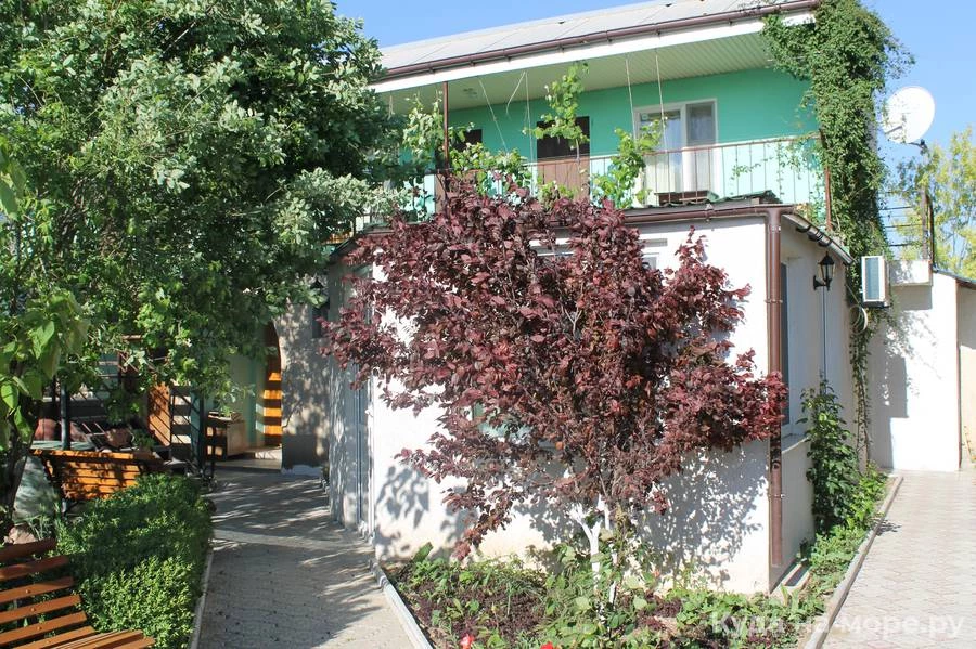 . Гостевой дом Наш дом отдыха. Симферополь