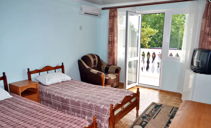 Двухместный номер Полулюкс. Гостевой дом "Аделия". Вардане