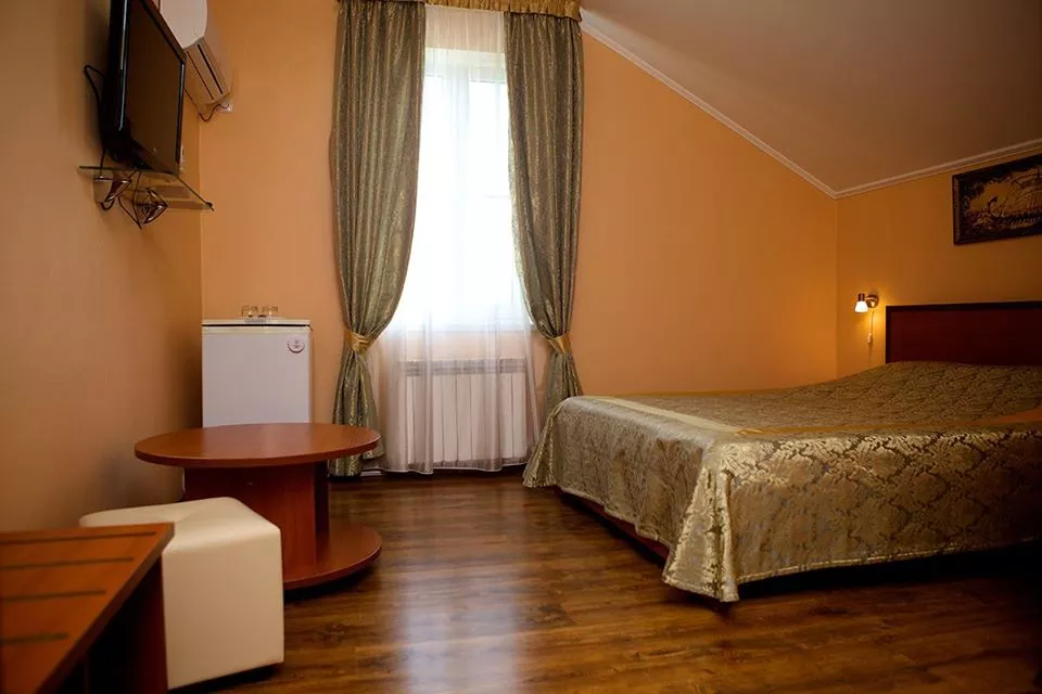 . Мини-отель "Бриг". Темрюк