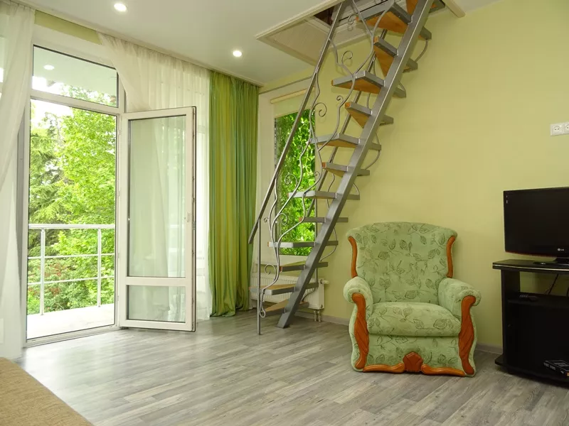 . Частный сектор " В парке ". Севастополь