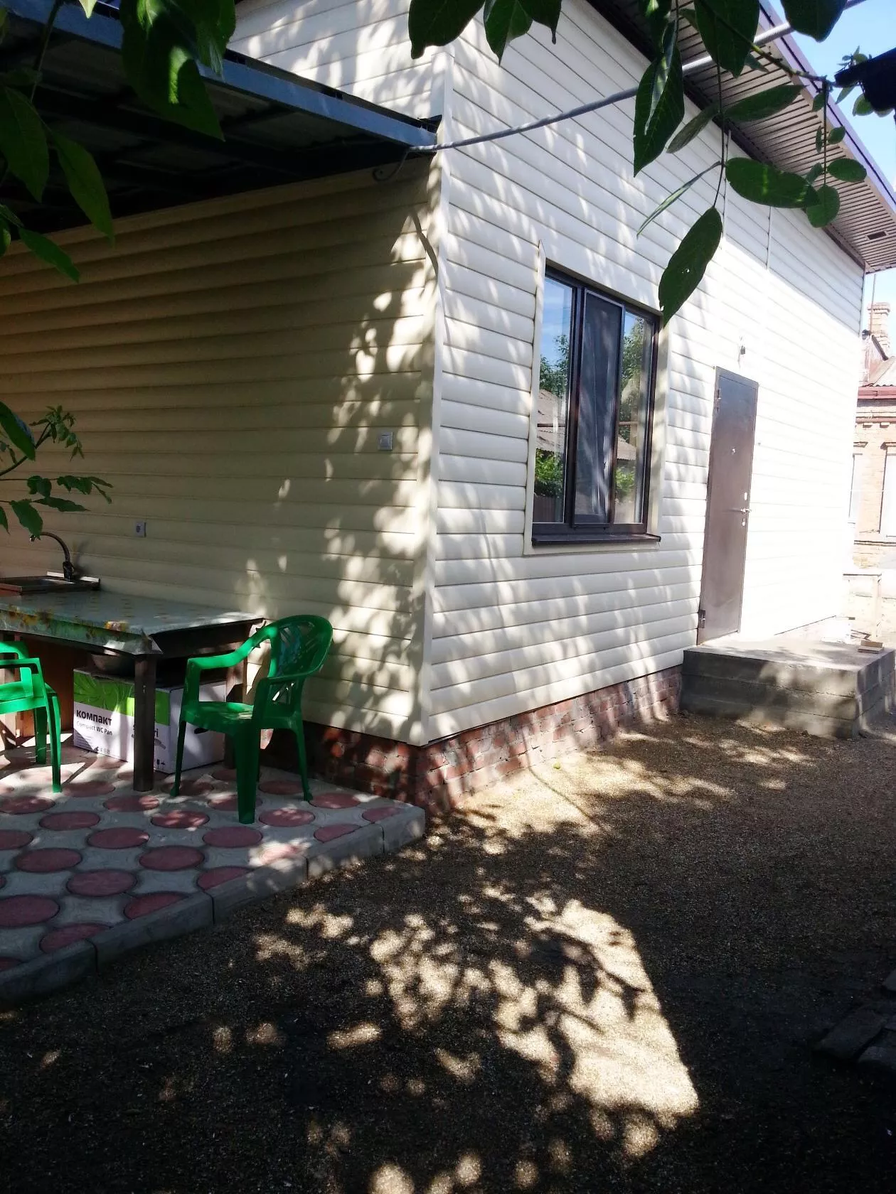 . Два домика для отдыха . Ейск