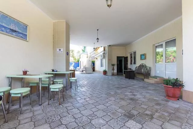 . Гостевой дом «Парус». Архипо-Осиповка